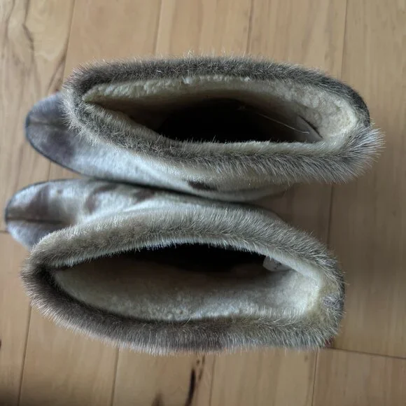 Vintage Sealskin Genuine Fur Winter Boots Mid Calf Spotted Seal - Picture 4 of 6